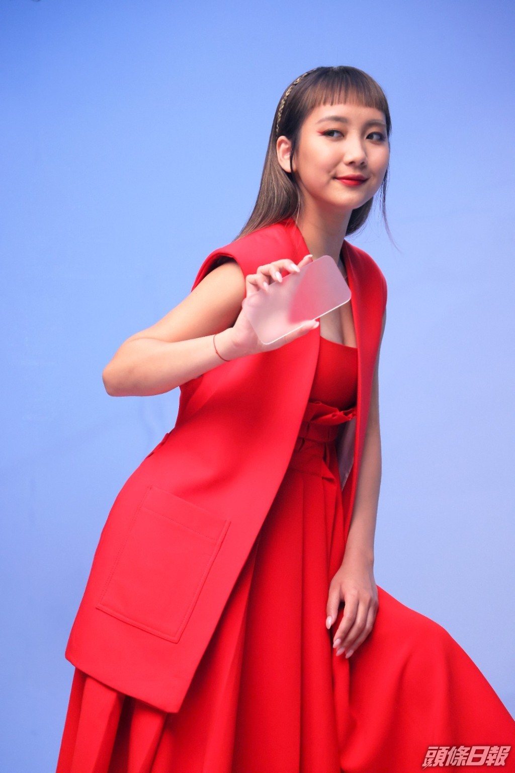 邱彥筒（Marf）對着鏡頭擺甫士，駕輕就熟。